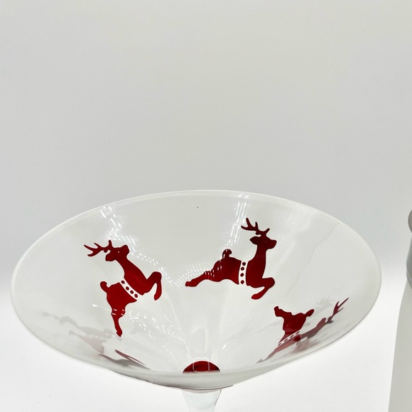 Frosted Red Reindeer Martini Christmas Glass and Shaker Set - Picture 4 of 11